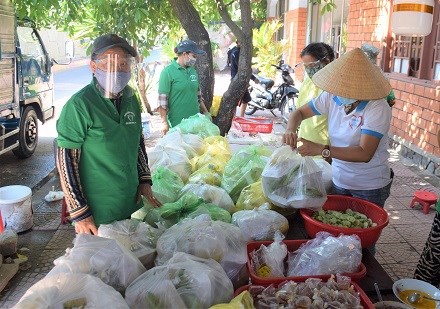 Phú Yên: Chung sức hỗ trợ người gặp khó trong phòng chống dịch (01/07/2021)